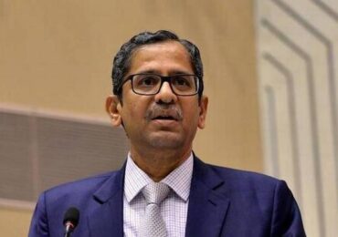 ദേശീയ രാഷ്ട്രീയം പുതിയ വിവാദത്തിലേക്ക്