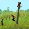 ഓർമ്മകളിലെ ഇടവഴിയിൽ ഒളിച്ചുകളിക്കുന്നൊരെൻ ബാല്ല്യമെ  കവിത (ബേസിൽ അരിവയൽ)