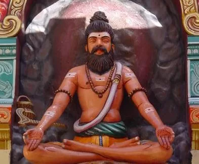 🕉️ സിദ്ധർ — ഭാരതത്തിന്റെ രഹസ്യശാസ്ത്രത്തിന്റെയും ആത്മീയ പരിണാമത്തിന്റെയും മഹാനായ പാരമ്പര്യം